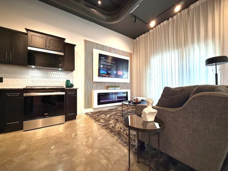 de1a3aa7-aaf4-446b-8891-9dfd6f244b16