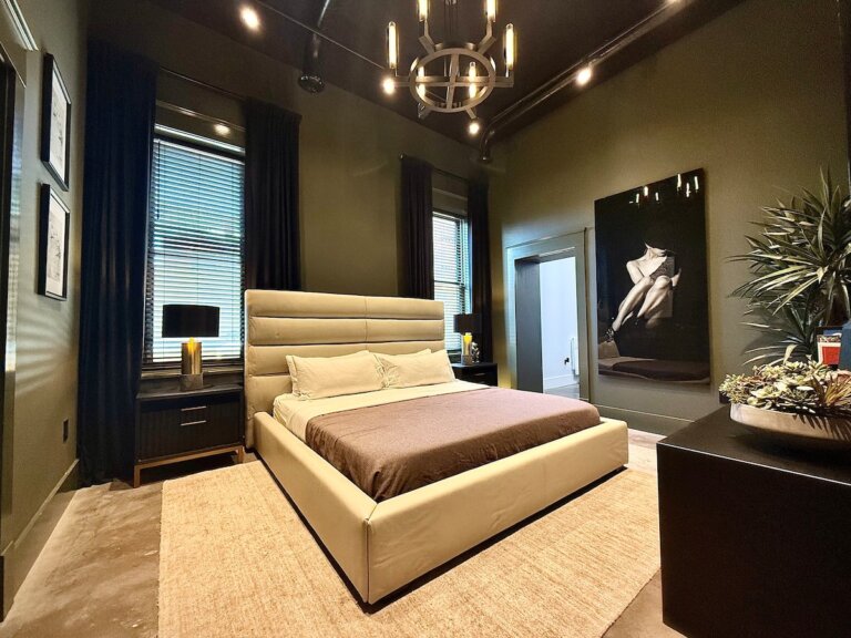 c30a3d0e-824c-477c-9500-35ed416679ed